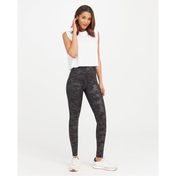 SPANX Faux Leather Camo Leggings Matte Black Size  Large, MSRP $98 - Picture 2 of 13